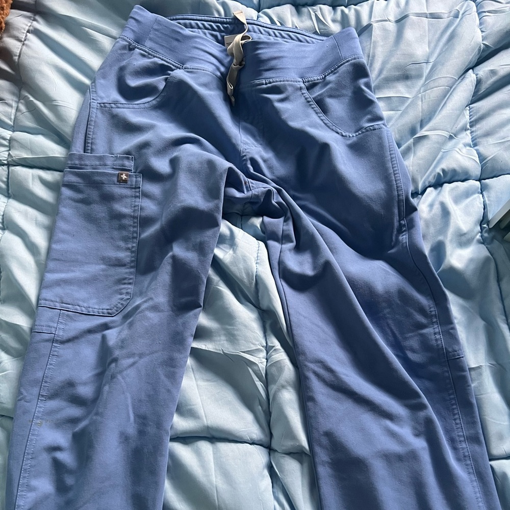 Figs xs scrub pants
